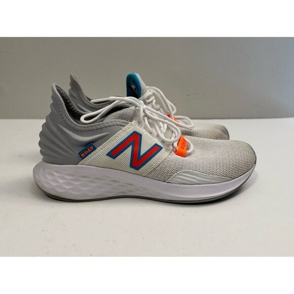 New Balance Womens Fresh Foam Roav WROAVCH White Running Shoes Sneakers Size 7.5 - Picture 1 of 9